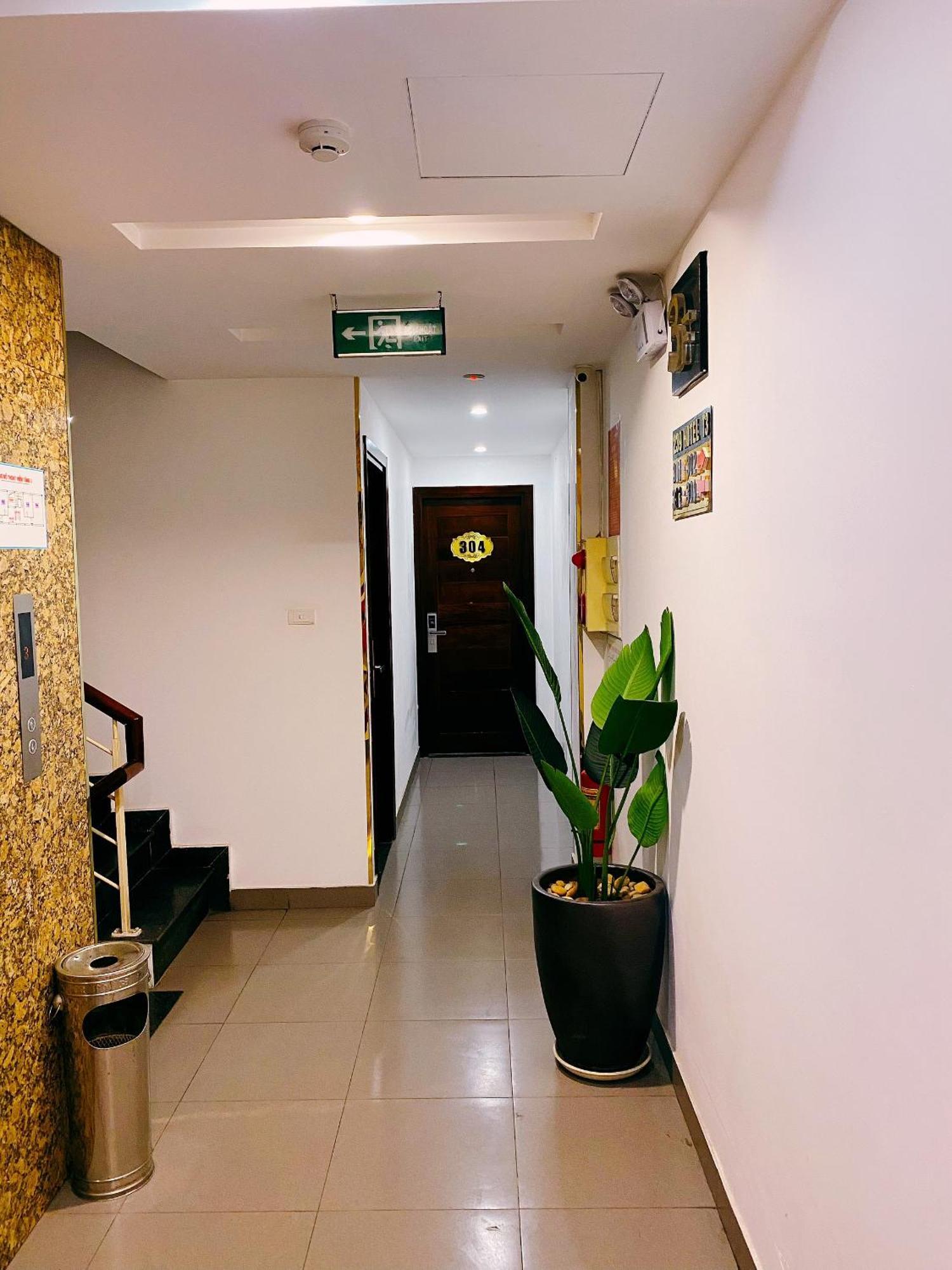 Hotel Khach San 239 Hanoi Esterno foto