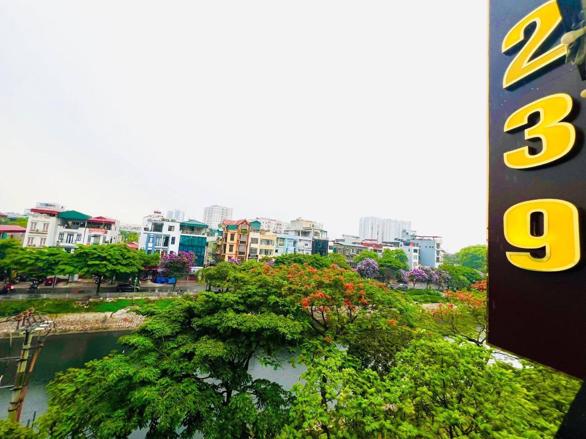 Hotel Khach San 239 Hanoi Esterno foto