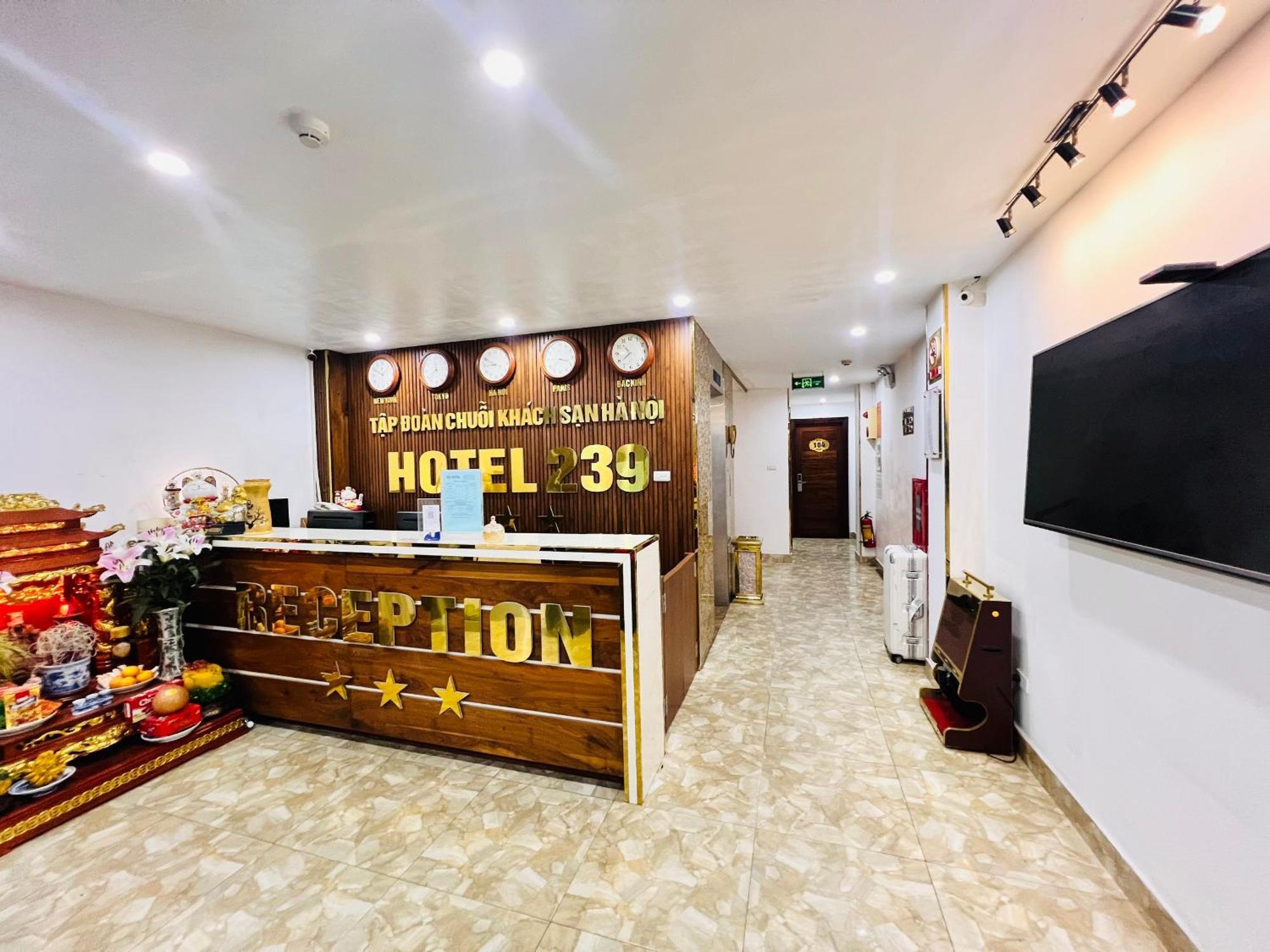 Hotel Khach San 239 Hanoi Esterno foto