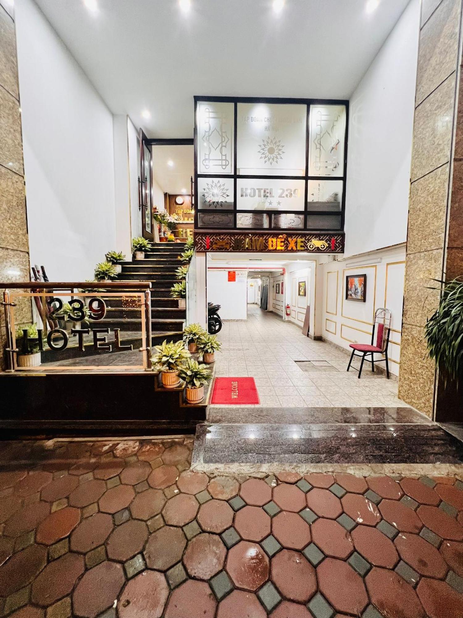 Hotel Khach San 239 Hanoi Esterno foto