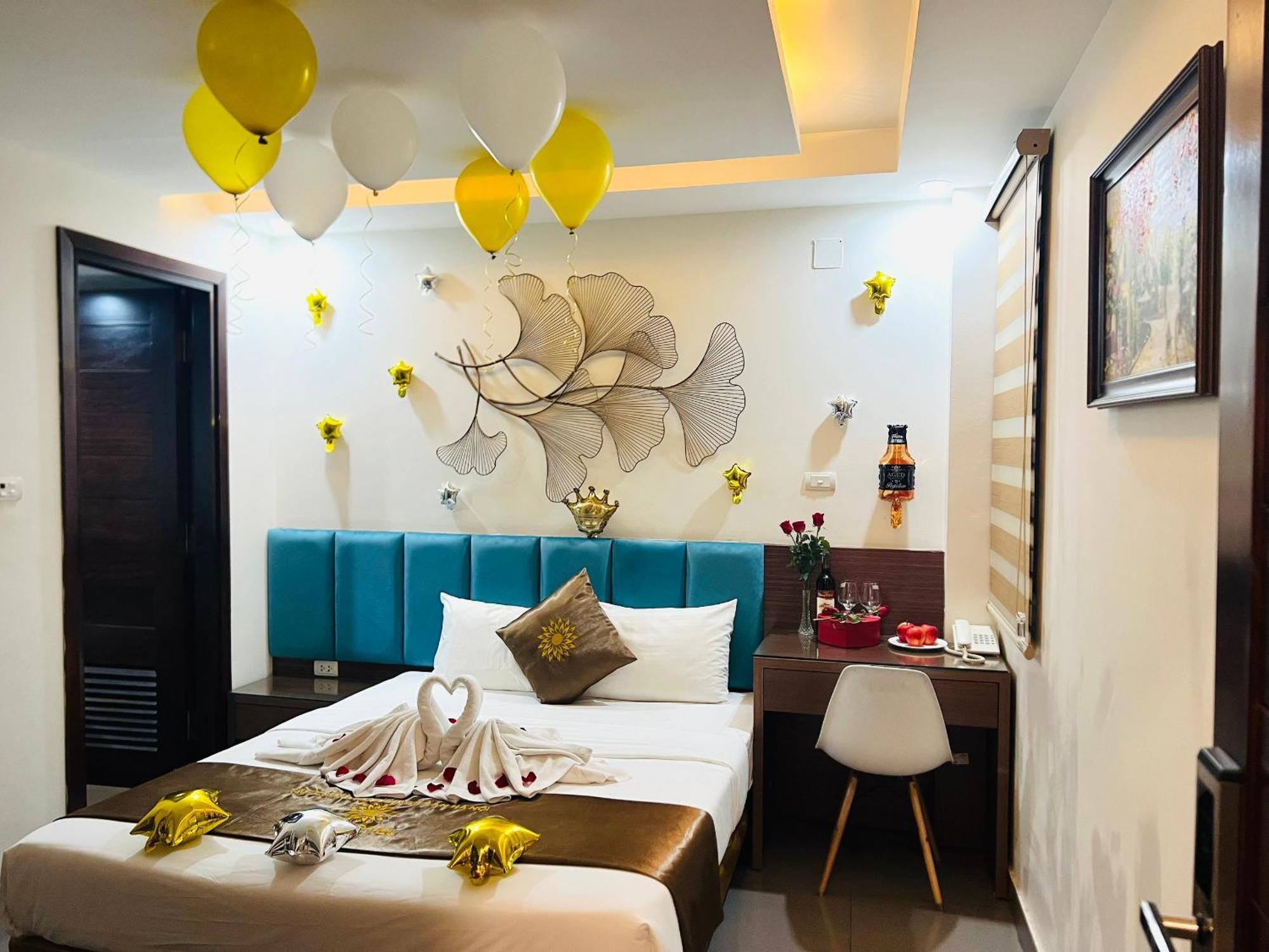 Hotel Khach San 239 Hanoi Esterno foto