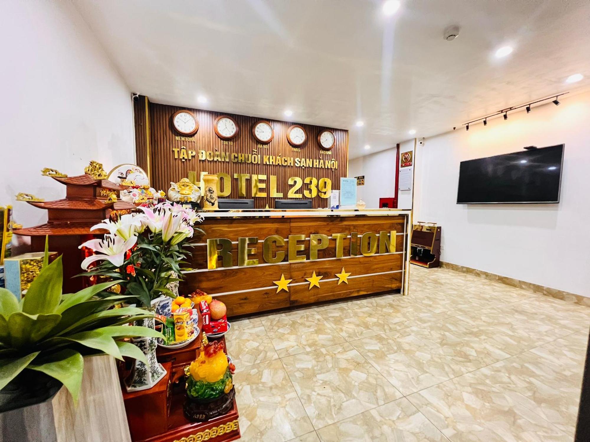 Hotel Khach San 239 Hanoi Esterno foto