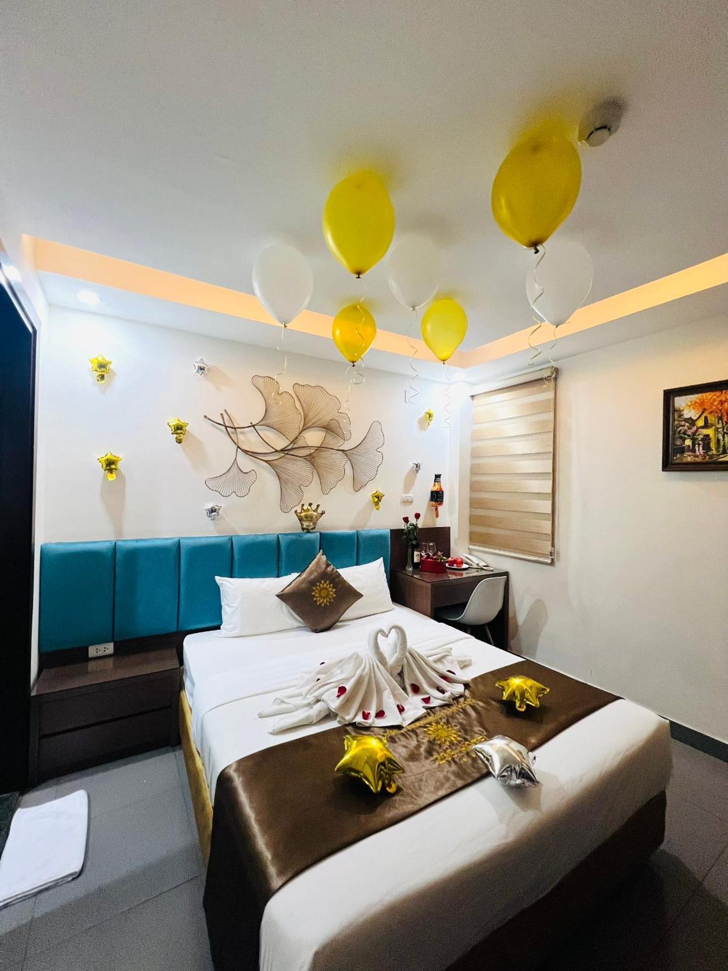 Hotel Khach San 239 Hanoi Esterno foto