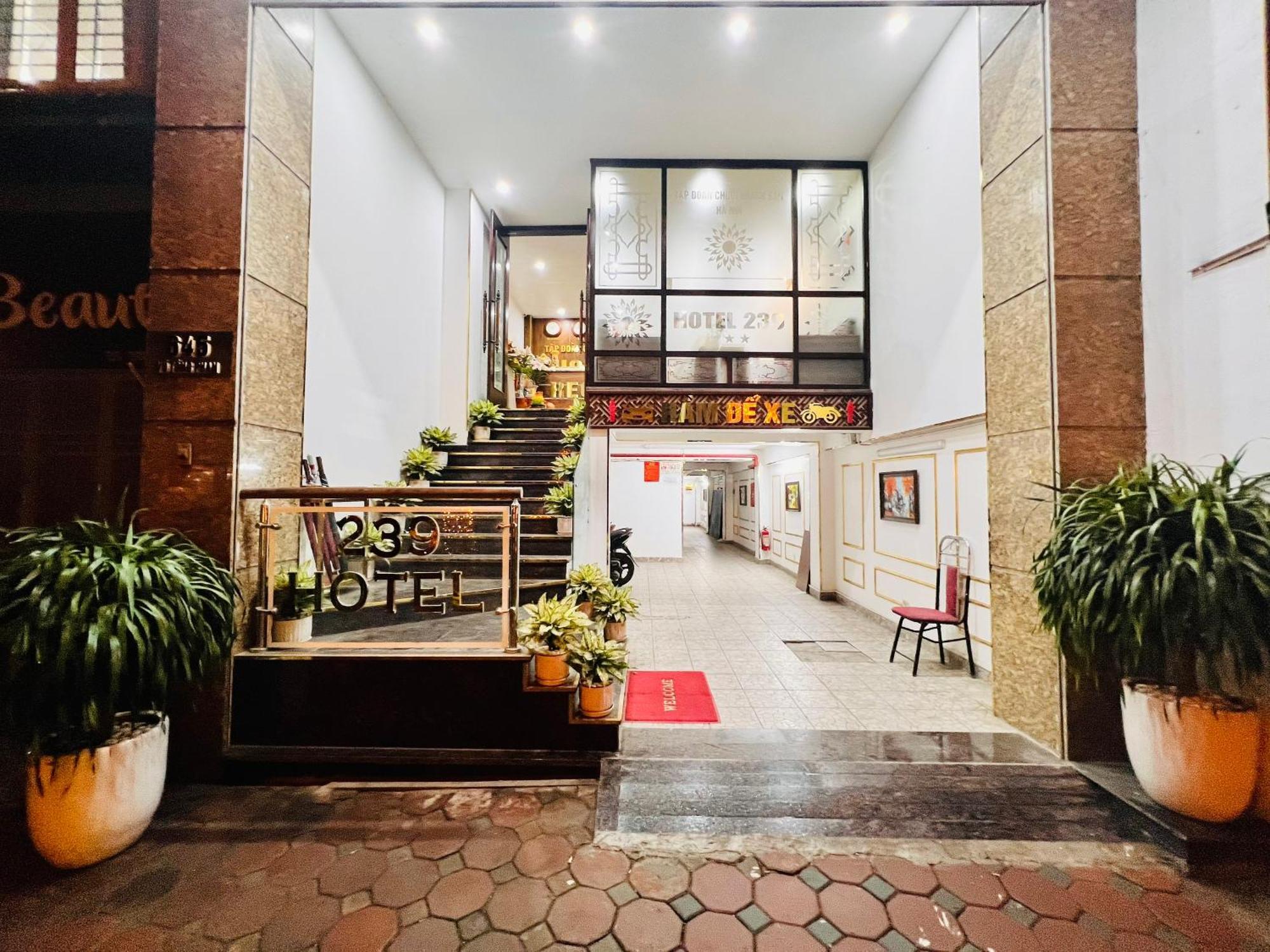 Hotel Khach San 239 Hanoi Esterno foto