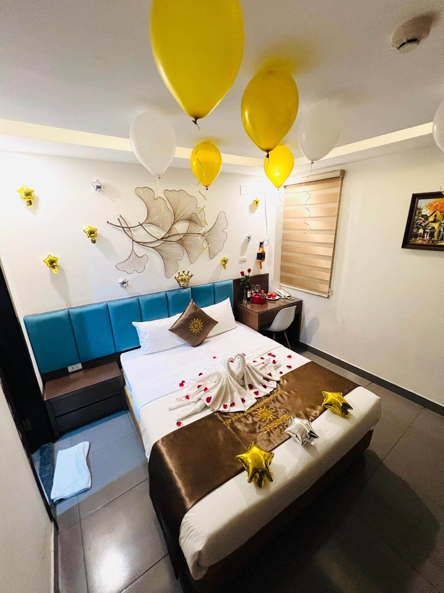 Hotel Khach San 239 Hanoi Esterno foto