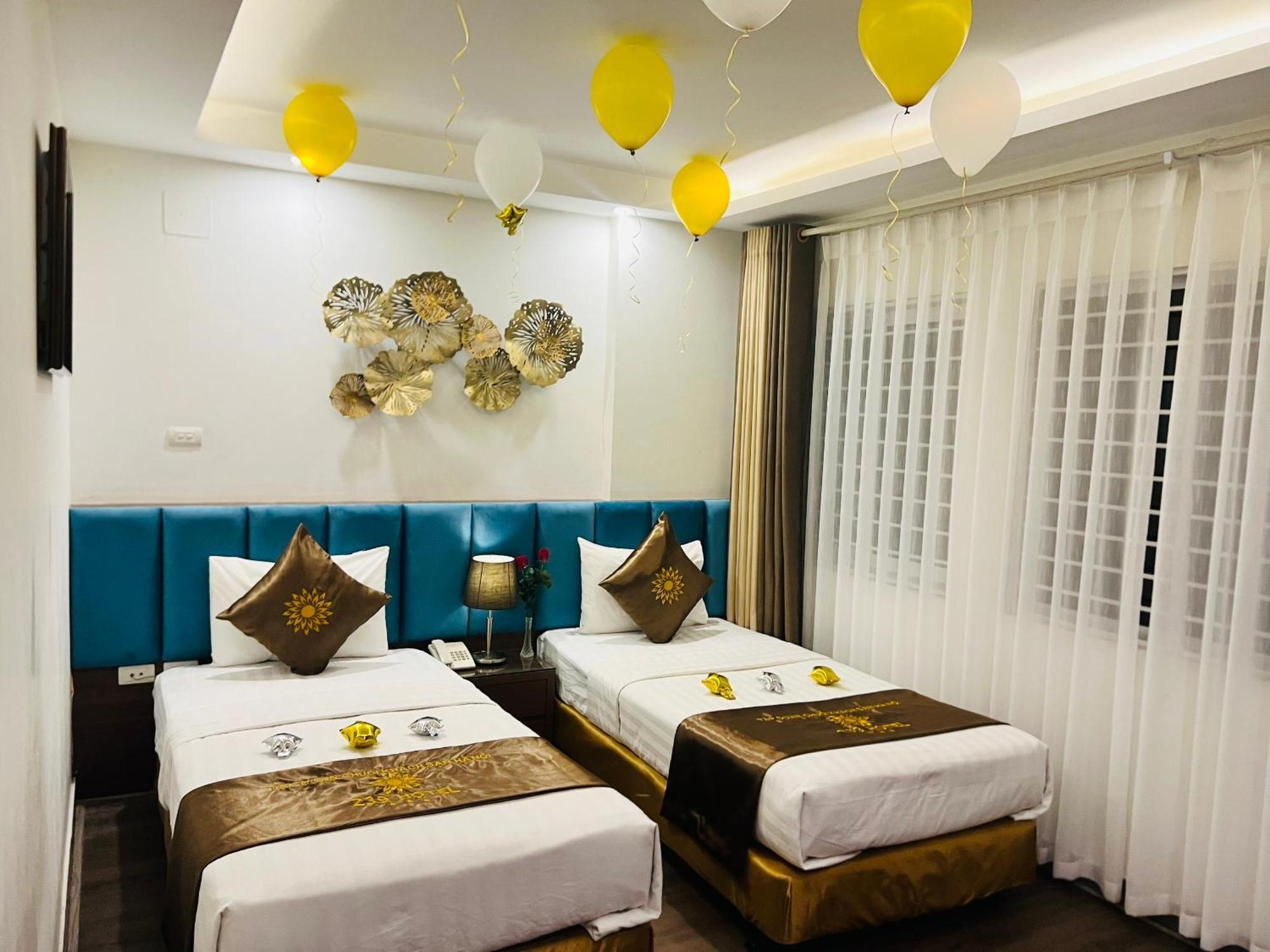 Hotel Khach San 239 Hanoi Esterno foto