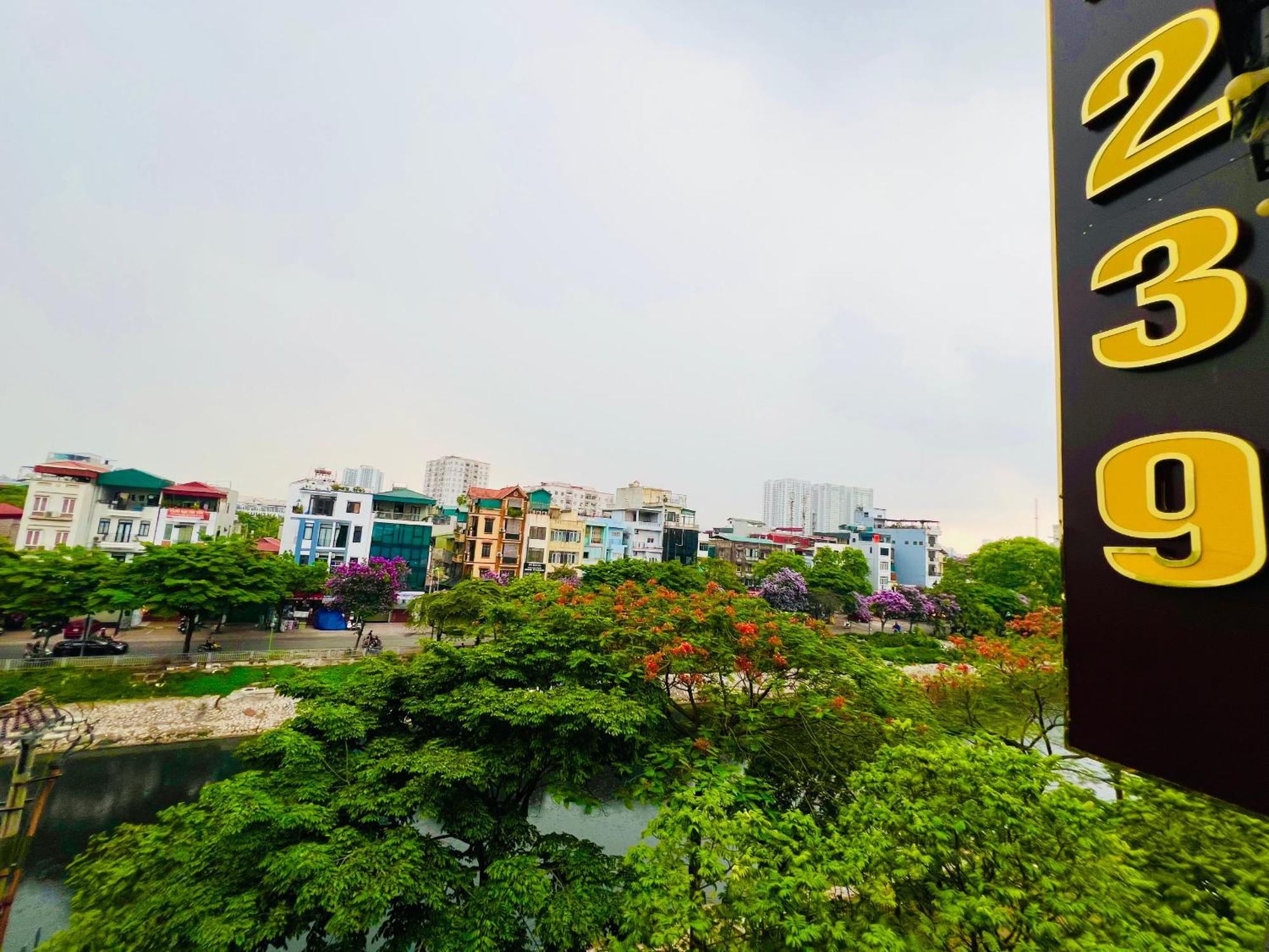 Hotel Khach San 239 Hanoi Esterno foto